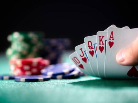 What is a Value Bet in Poker And When Should You Make?